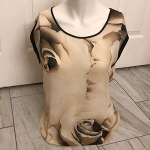 New York & Company Blouse size S